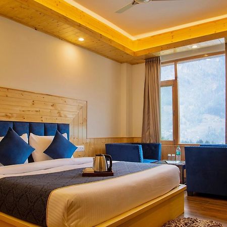 North Deodar Avenue, Manali Bagian luar foto