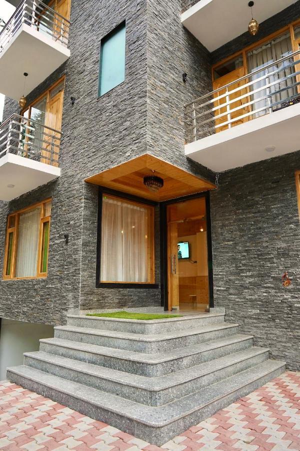 North Deodar Avenue, Manali Bagian luar foto